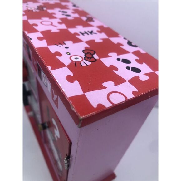 Hello Kitty Jewelry Box Chest of Drawers Toys R Us 2010 . Please Read - Picture 12 of 16